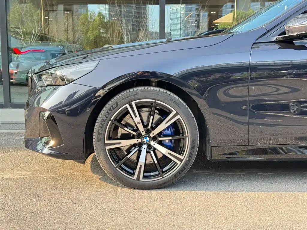 BMW 5 Series 5 2024 530i Premium M Sport