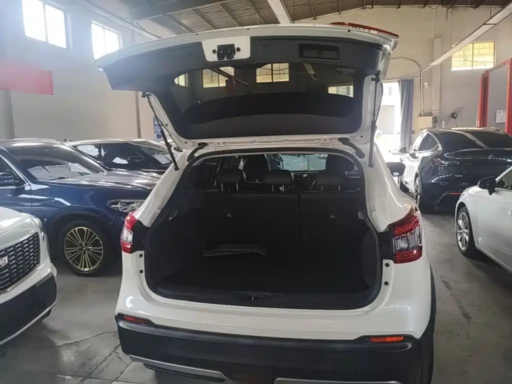 Nissan Qashqai — миниатюра 19