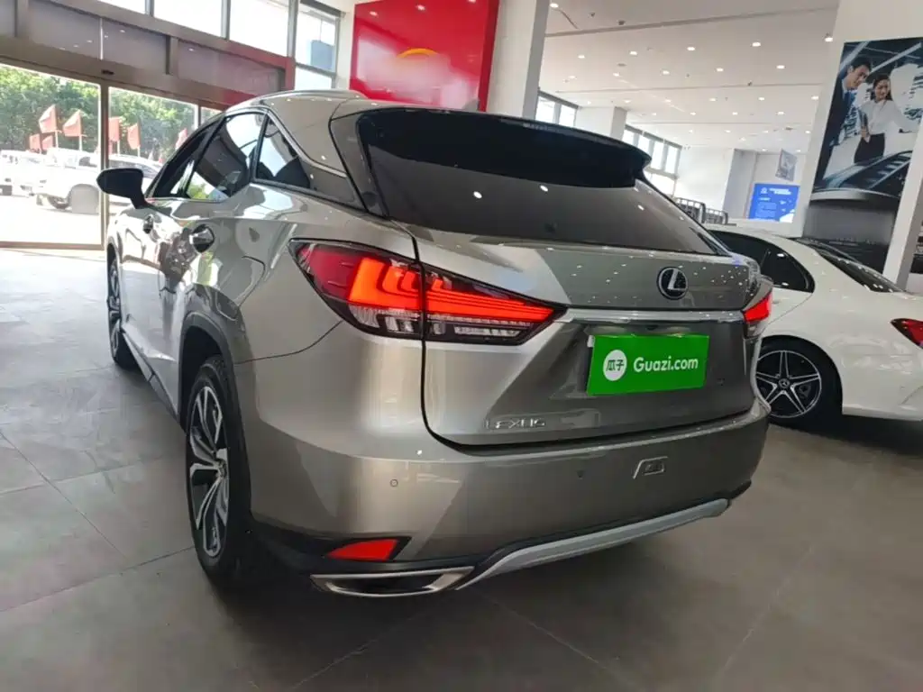 Lexus RX — миниатюра 5