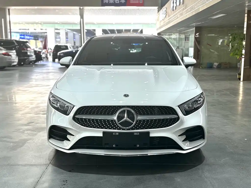 Mercedes-Benz A-Class — миниатюра 2