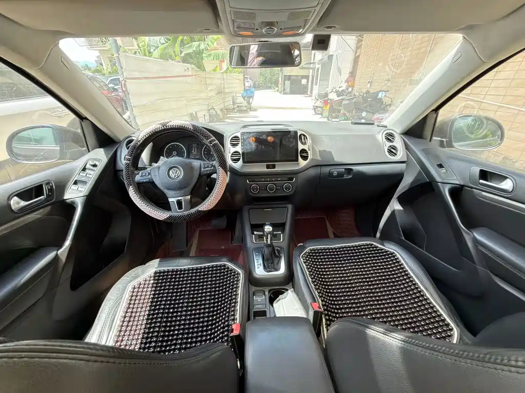 Volkswagen Tiguan — миниатюра 4