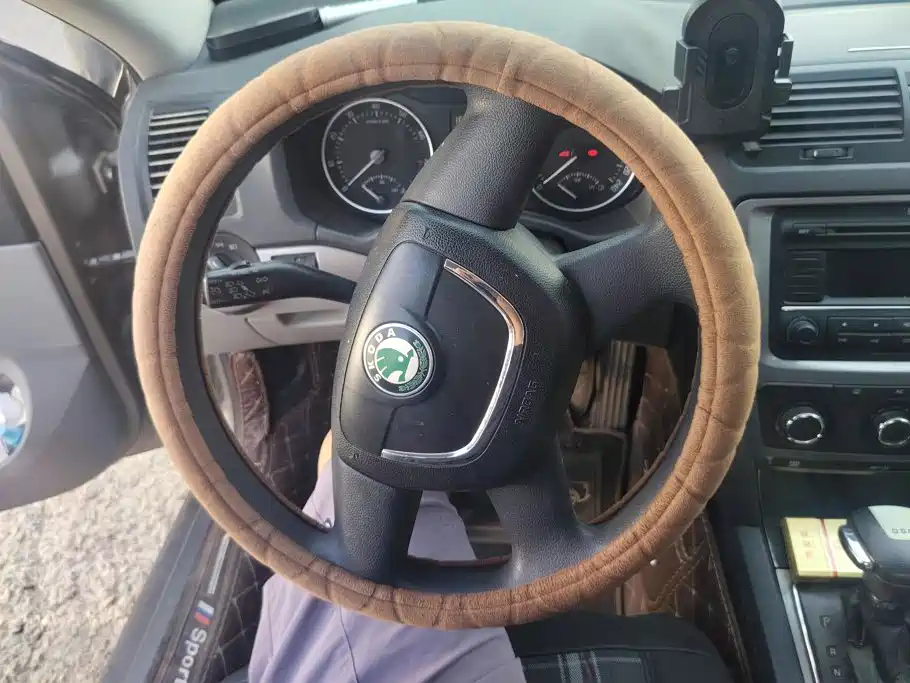 Skoda Octavia — миниатюра 15