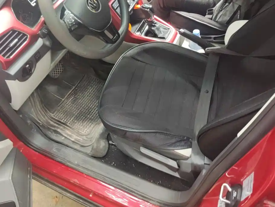Volkswagen T-Cross — миниатюра 9