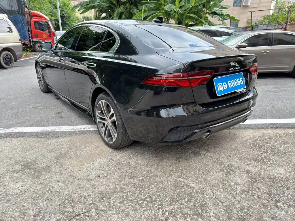Jaguar XEL — миниатюра 7