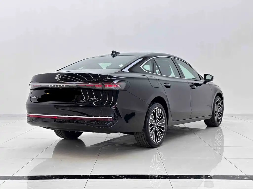 Volkswagen Passat 2025 Pro 380TSI