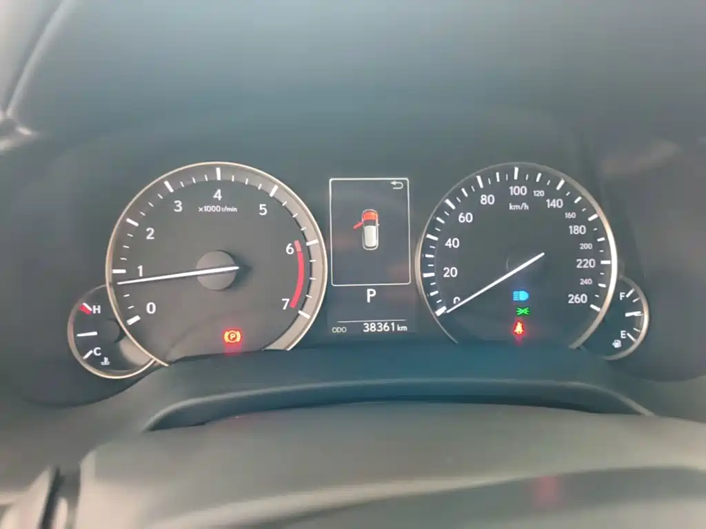 Lexus RX — миниатюра 12