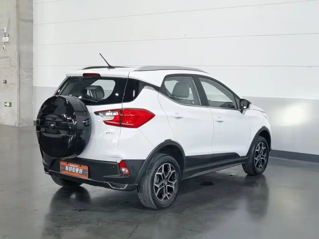 BYD Yuan Pro — миниатюра 2