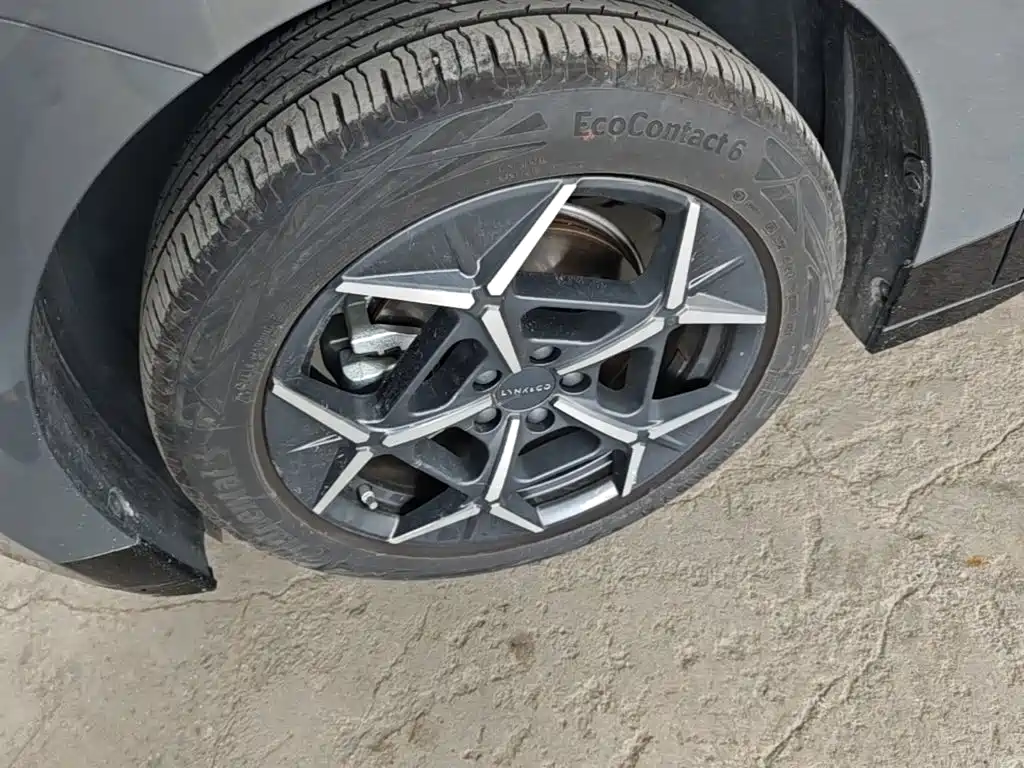 Lynk & Co Z20 — миниатюра 23