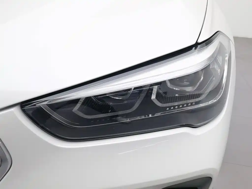BMW X1 — миниатюра 7