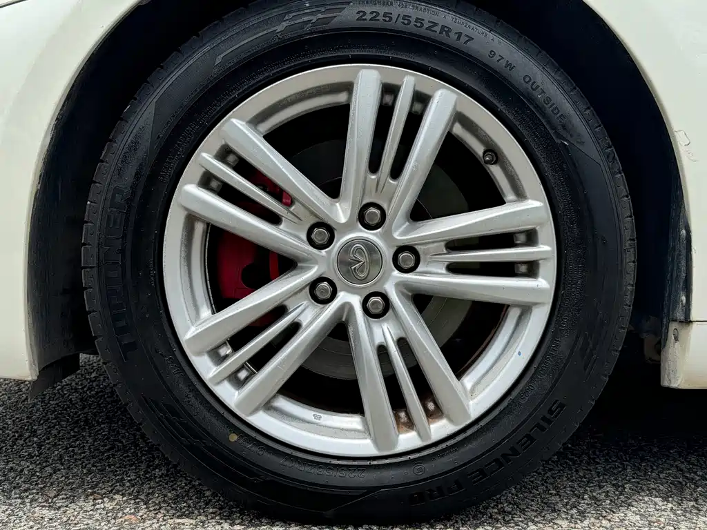 Infiniti G — миниатюра 14