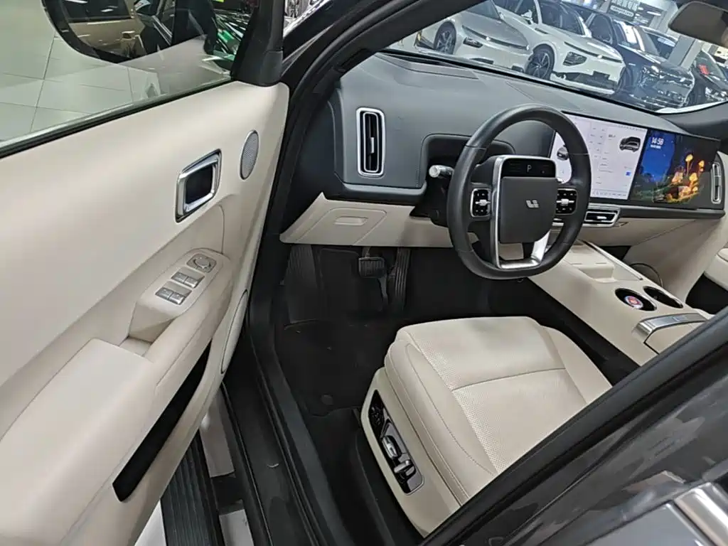 Li Auto Li L9 — миниатюра 16