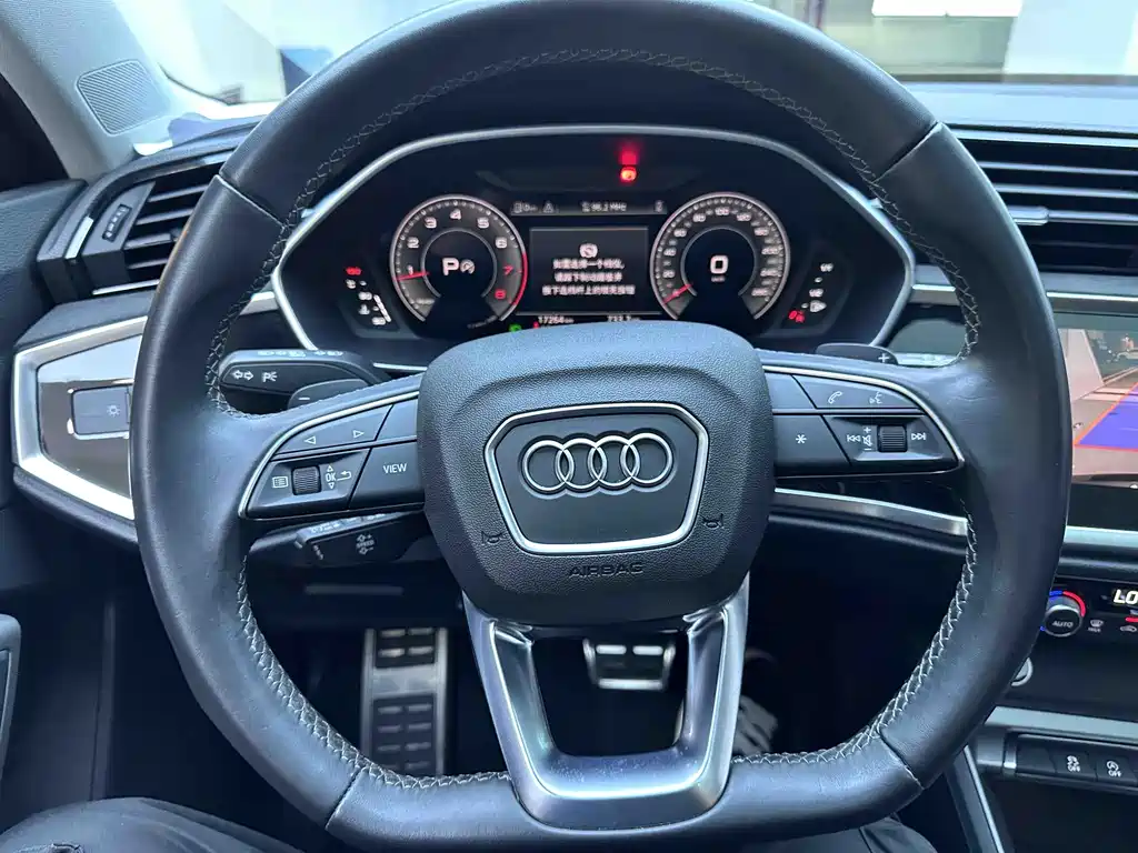 Audi Q3 — миниатюра 12