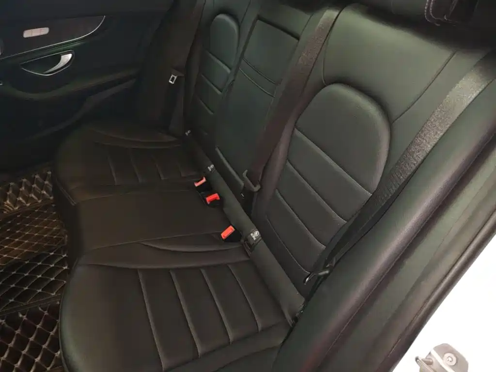 Mercedes-Benz C-Class — миниатюра 17