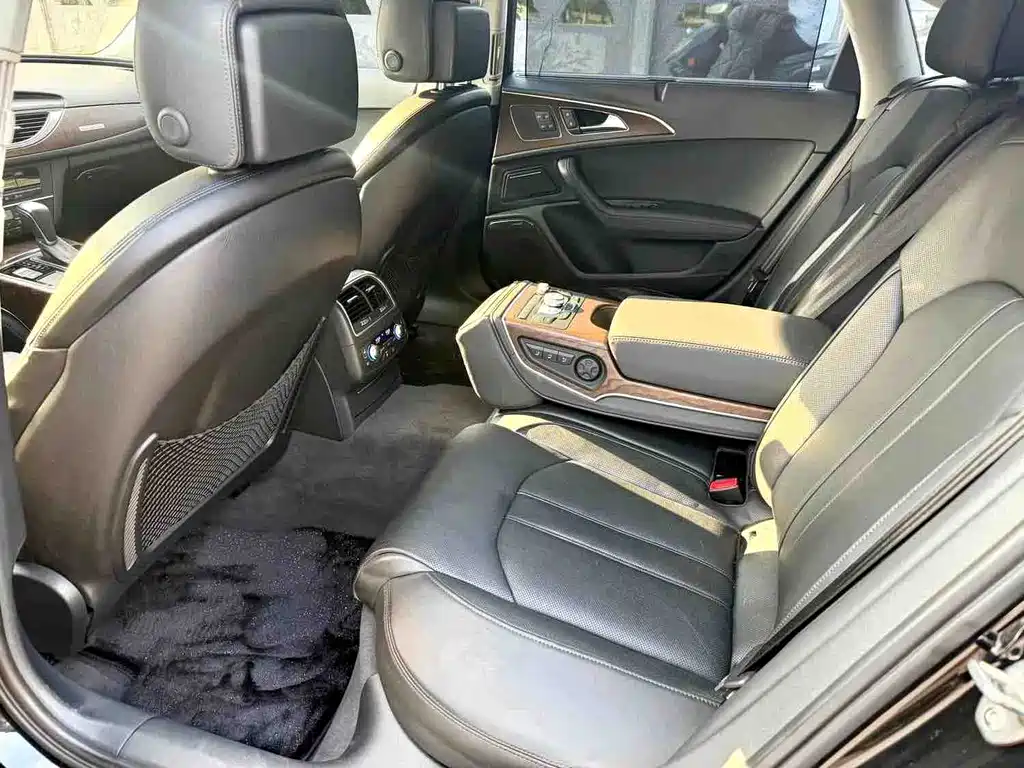 Audi A6L — миниатюра 8