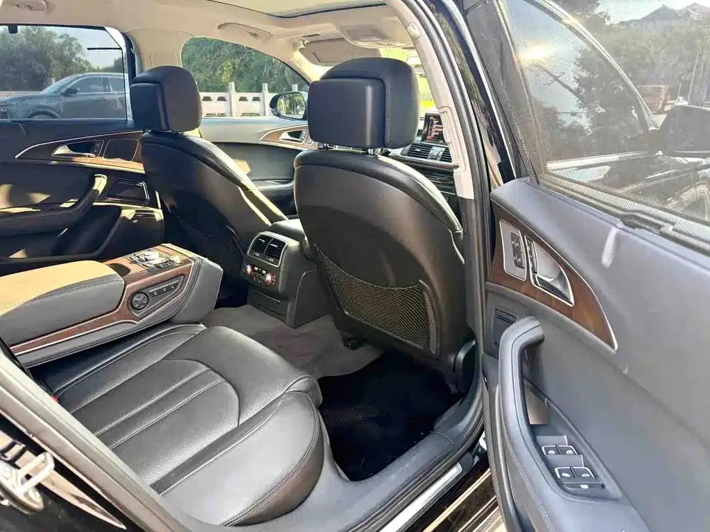 Audi A6L — миниатюра 7