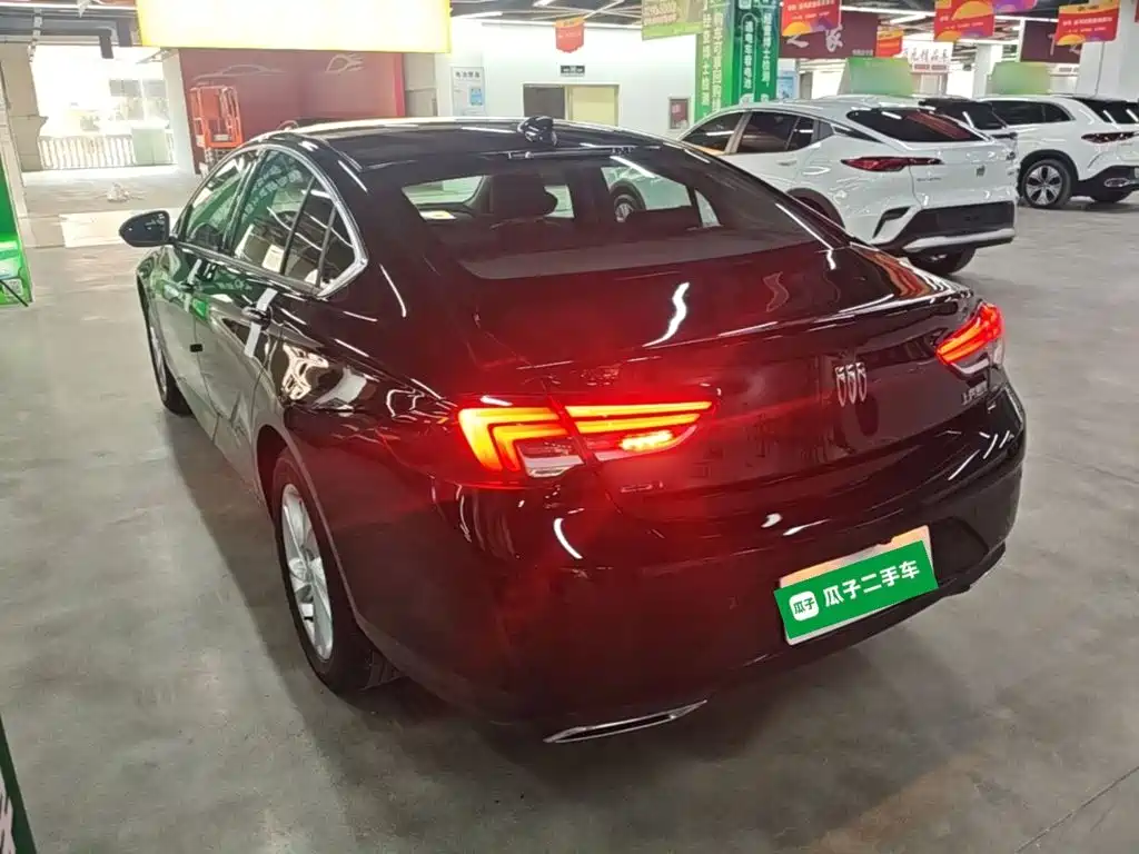 Buick Regal — миниатюра 5
