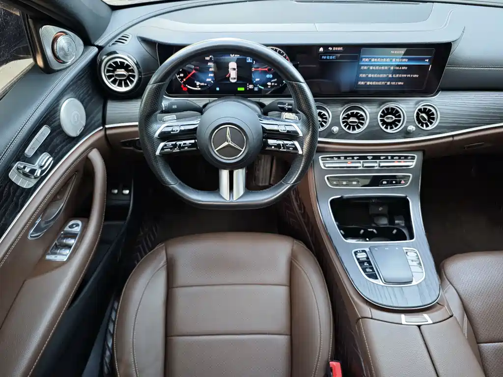 Mercedes-Benz E-Class New Energy — миниатюра 4