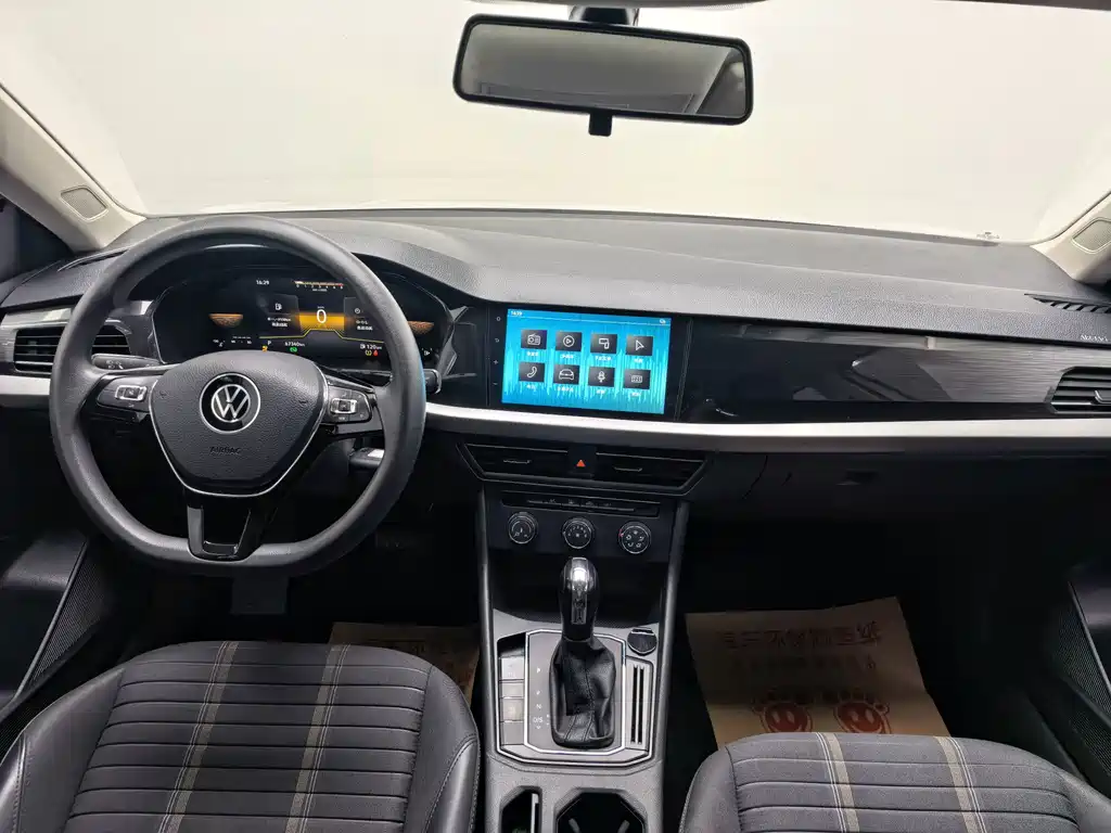Volkswagen Lavida — миниатюра 7