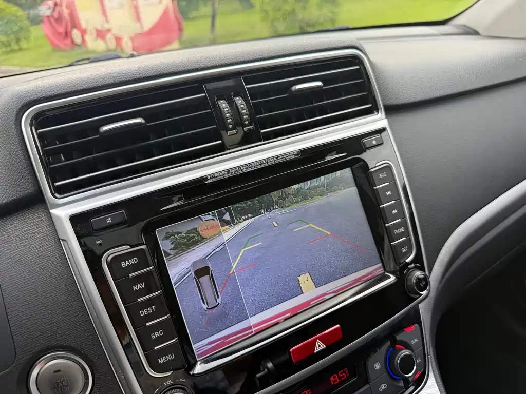 Haval M6 — миниатюра 21