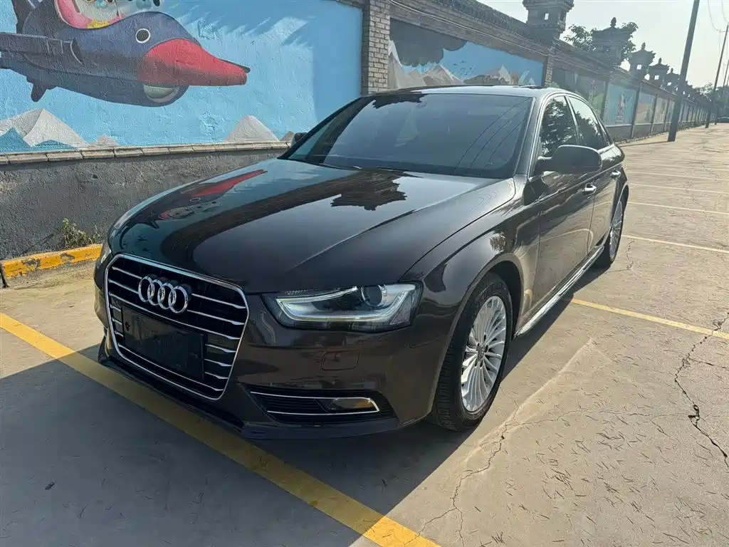 Купить Audi A4L