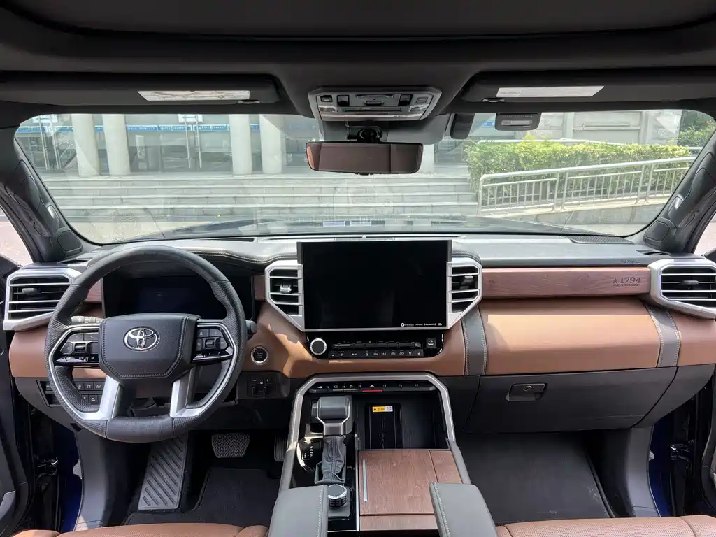 Toyota Tundra 2022 3.5T AT