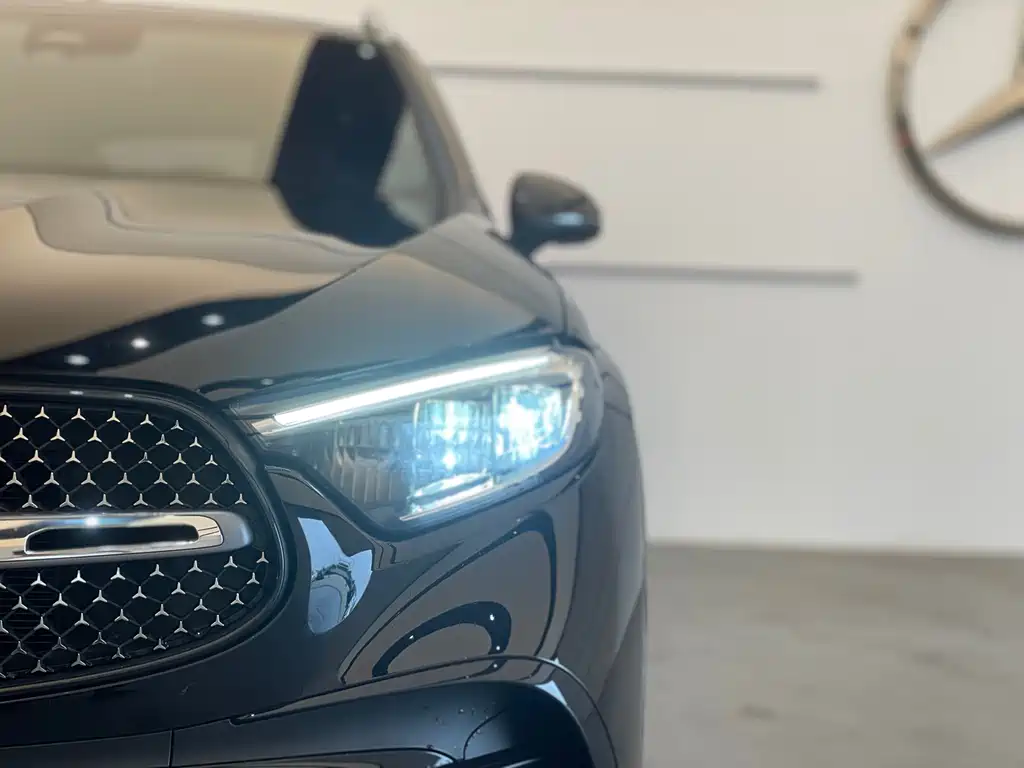 Mercedes-Benz GLC — миниатюра 3