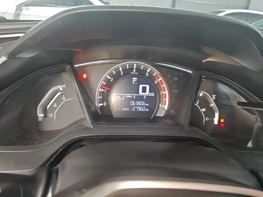 Honda Civic — миниатюра 12