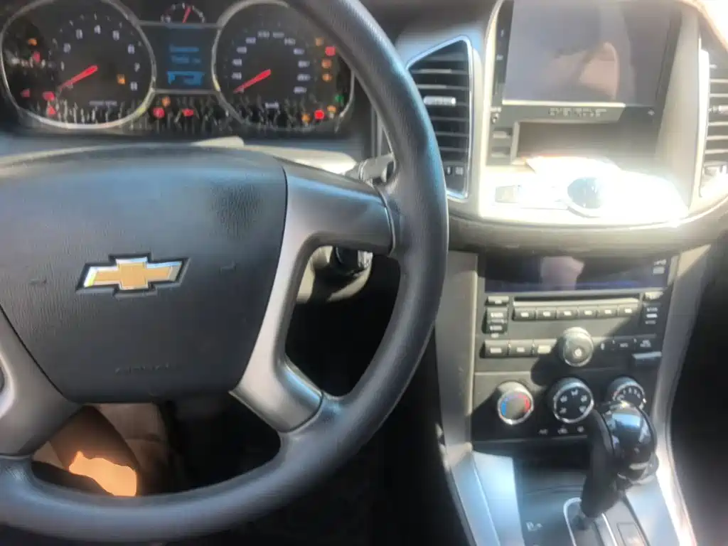 Chevrolet Captiva — миниатюра 10