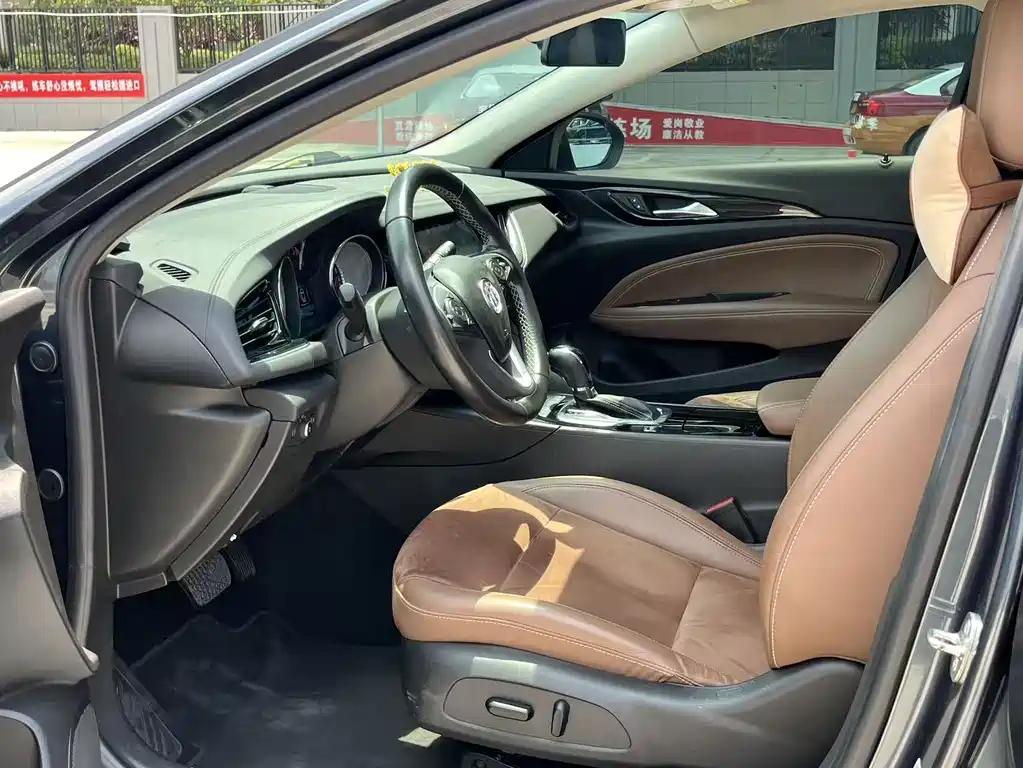 Buick Regal — миниатюра 4