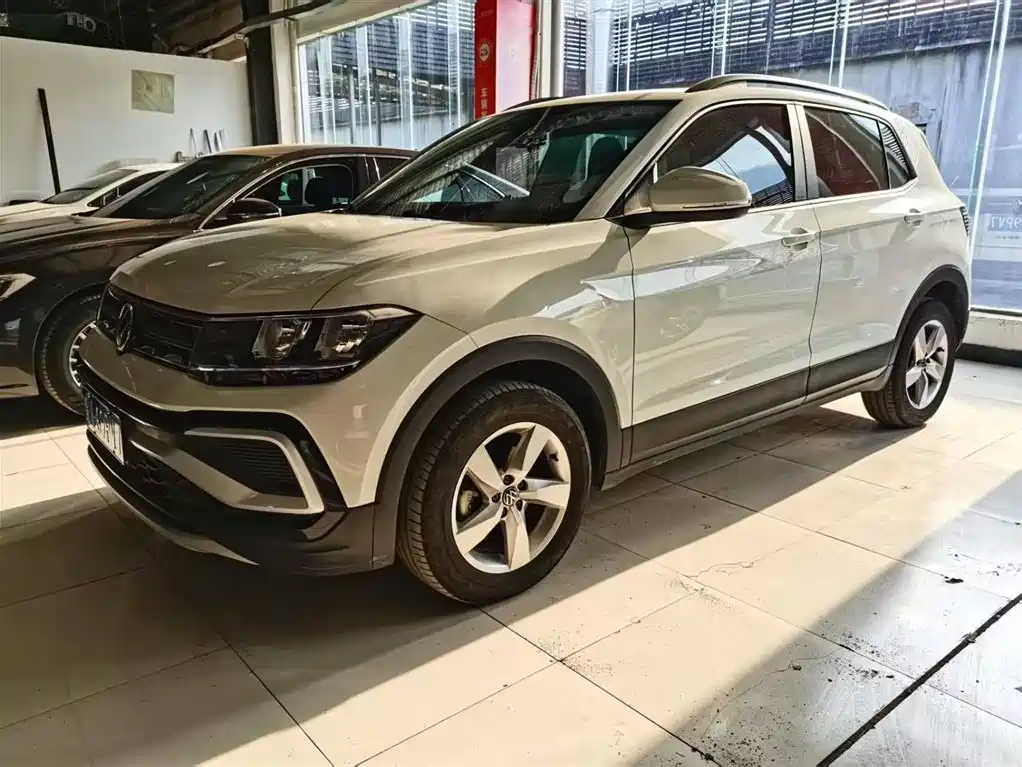 Купить Volkswagen T-Cross