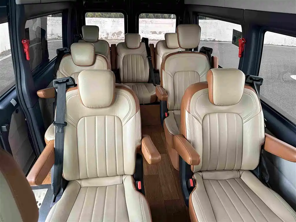JMC JMC Fushun — миниатюра 10