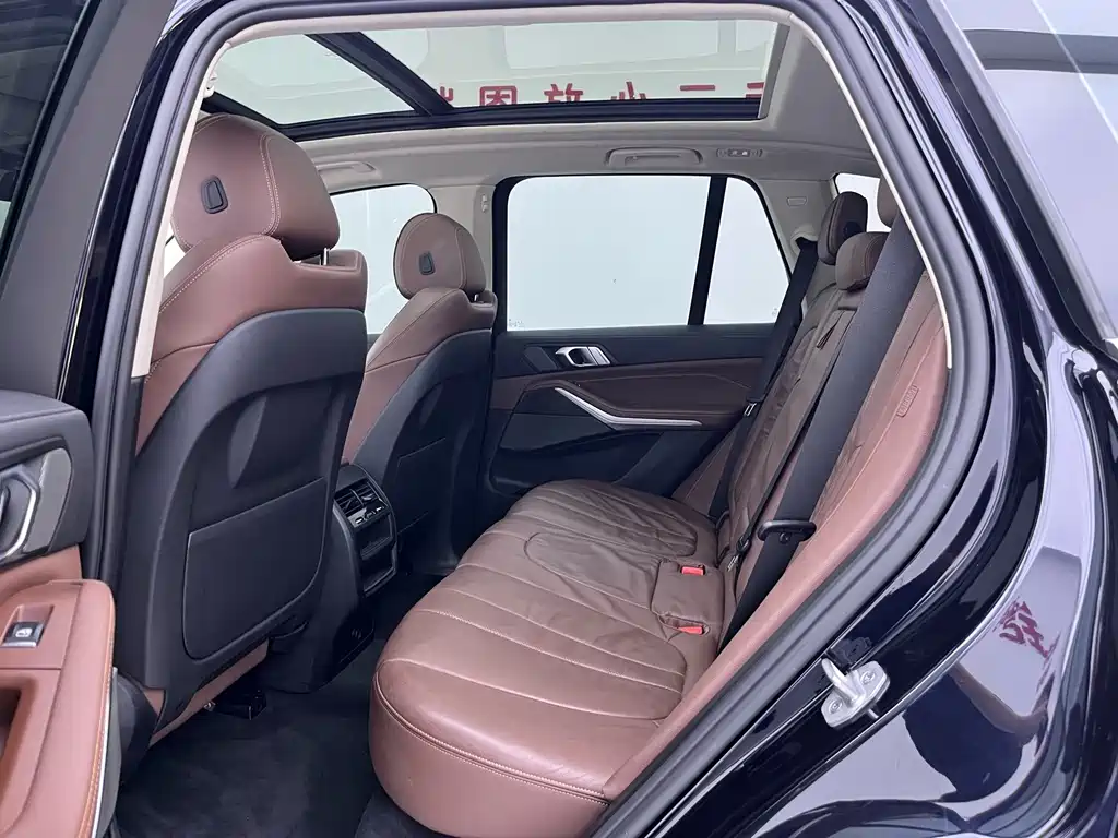 BMW X5 (Import) — миниатюра 20