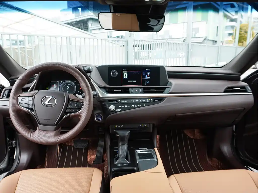 Lexus ES — миниатюра 22