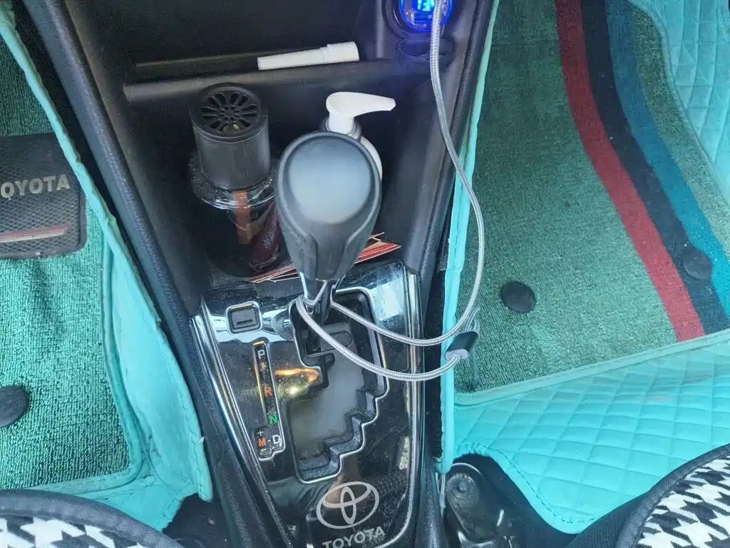 Toyota Yaris L — миниатюра 10