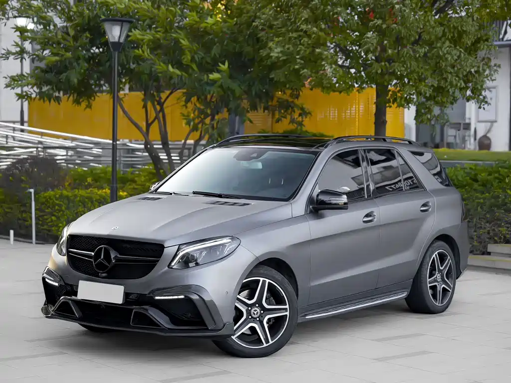 Mercedes-Benz GLE 2016