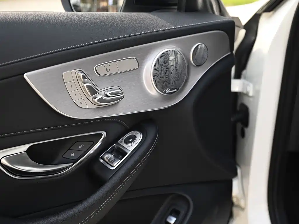 Mercedes-Benz C-Class AMG — миниатюра 7