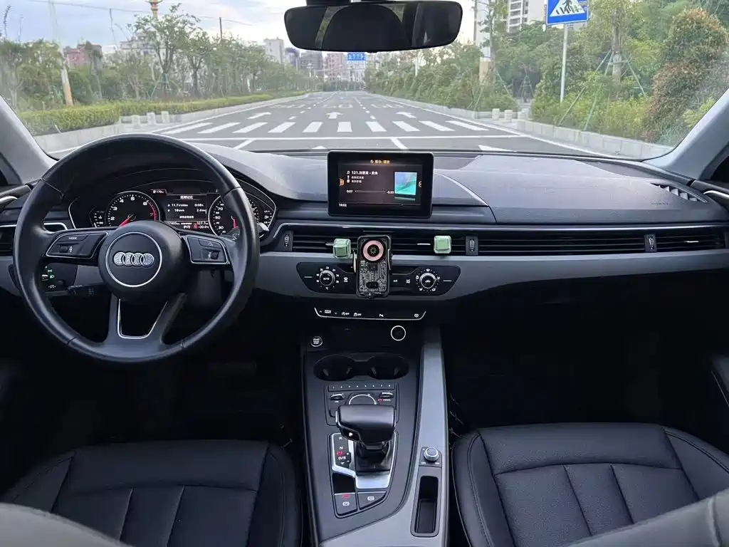 Audi A4L — миниатюра 5