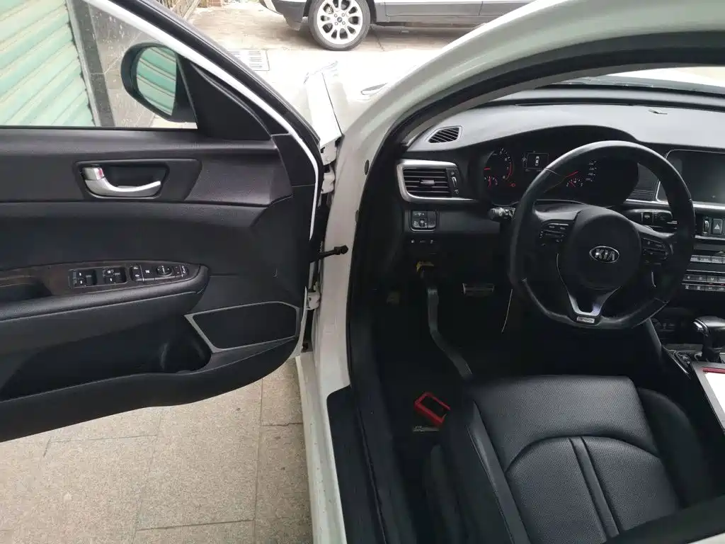 Kia K5 — миниатюра 17