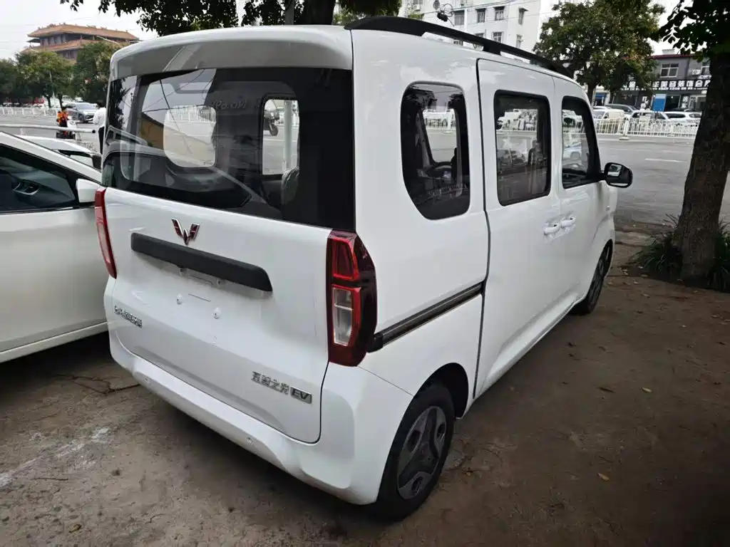 Wuling Zhiguang EV — миниатюра 7