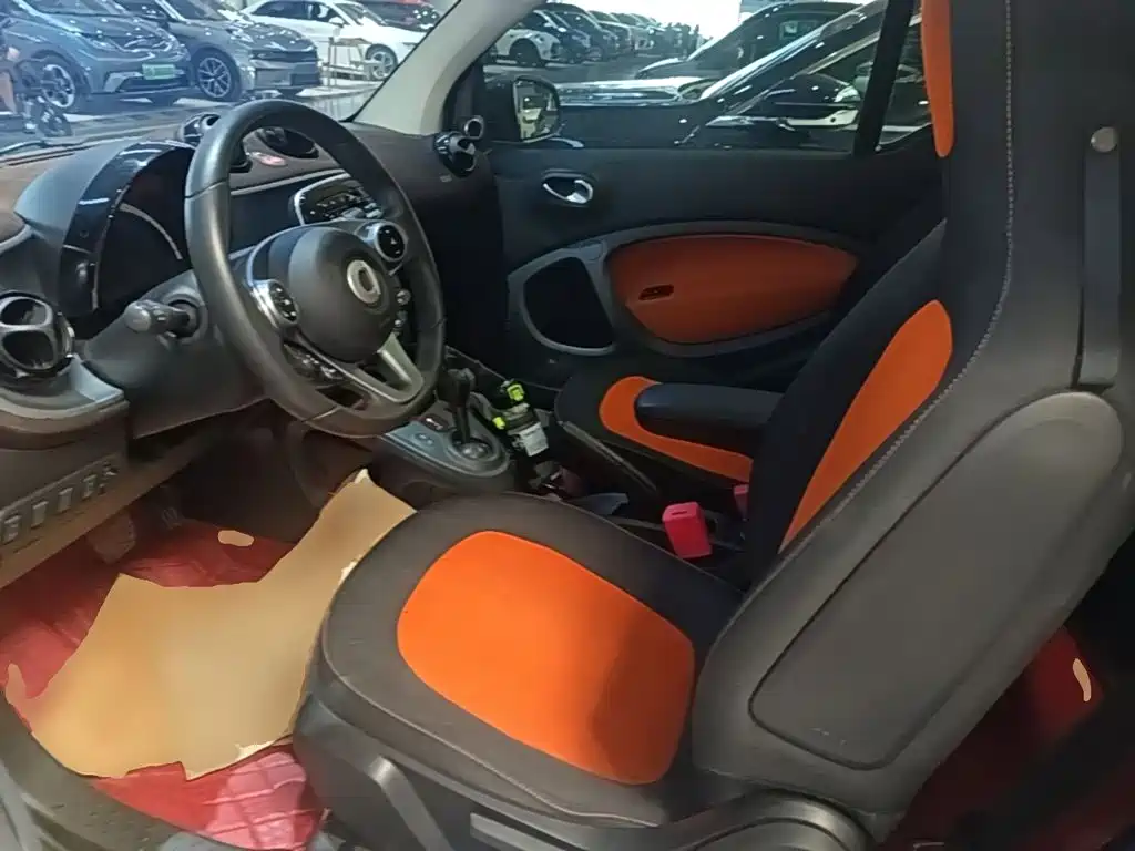 smart Smart Fortwo — миниатюра 15