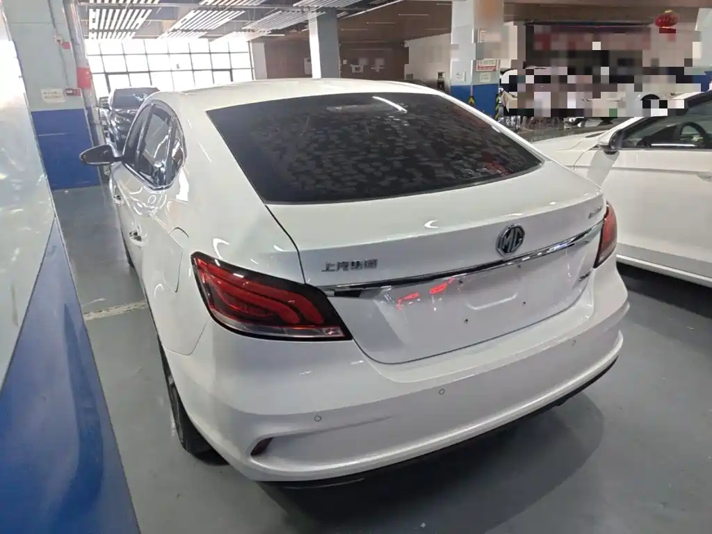 MG MG6 — миниатюра 5