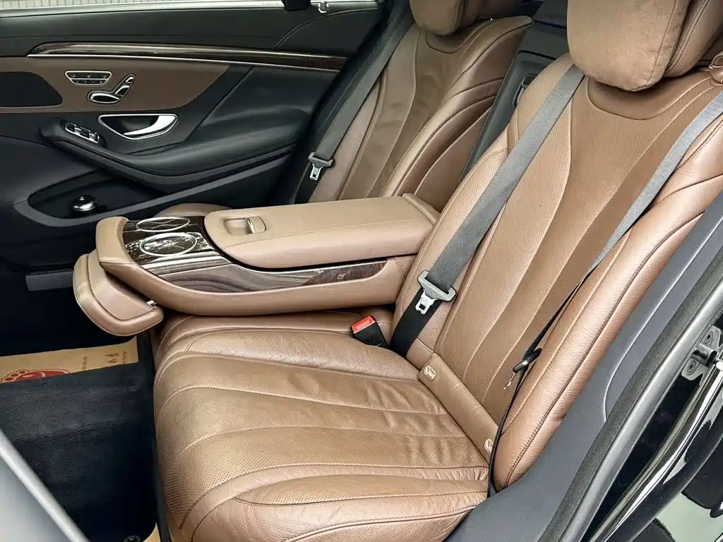 Mercedes-Benz S-Class — миниатюра 17