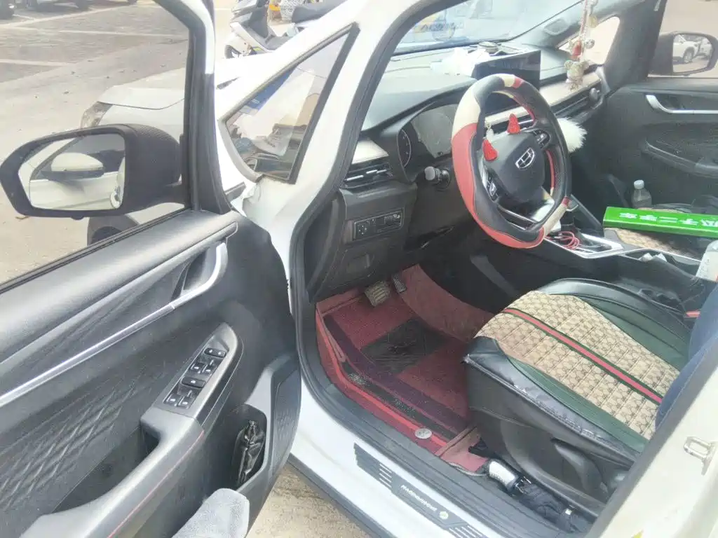 Geely Vision X3 — миниатюра 17