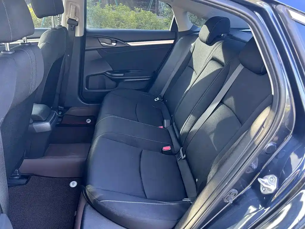 Honda Civic — миниатюра 6