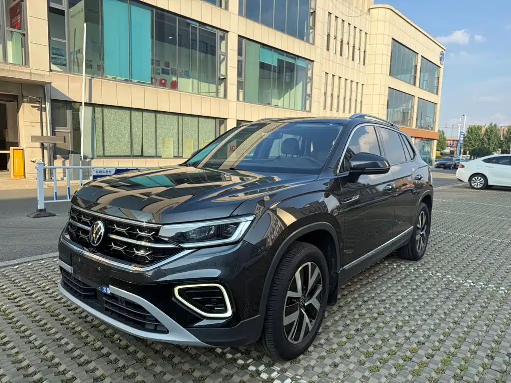 2023 Volkswagen Tayron - zdjęcie 1 z 10