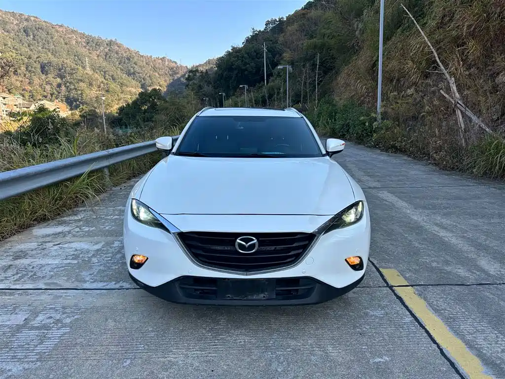MAZDA CX 4