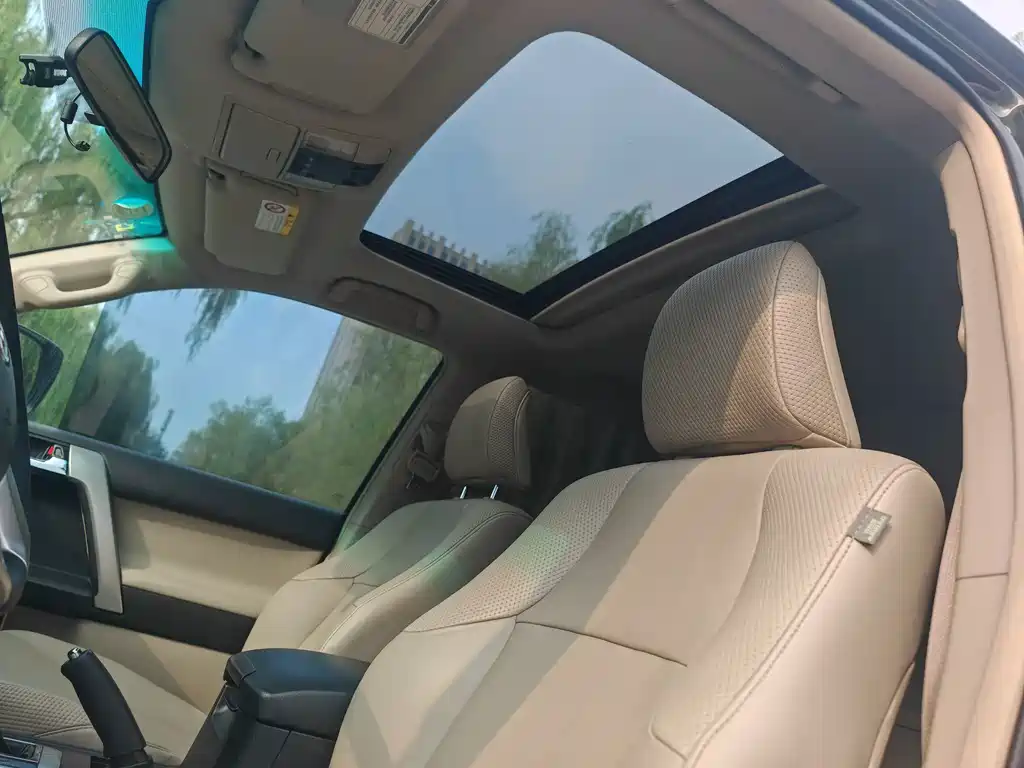 Toyota Prado — миниатюра 20
