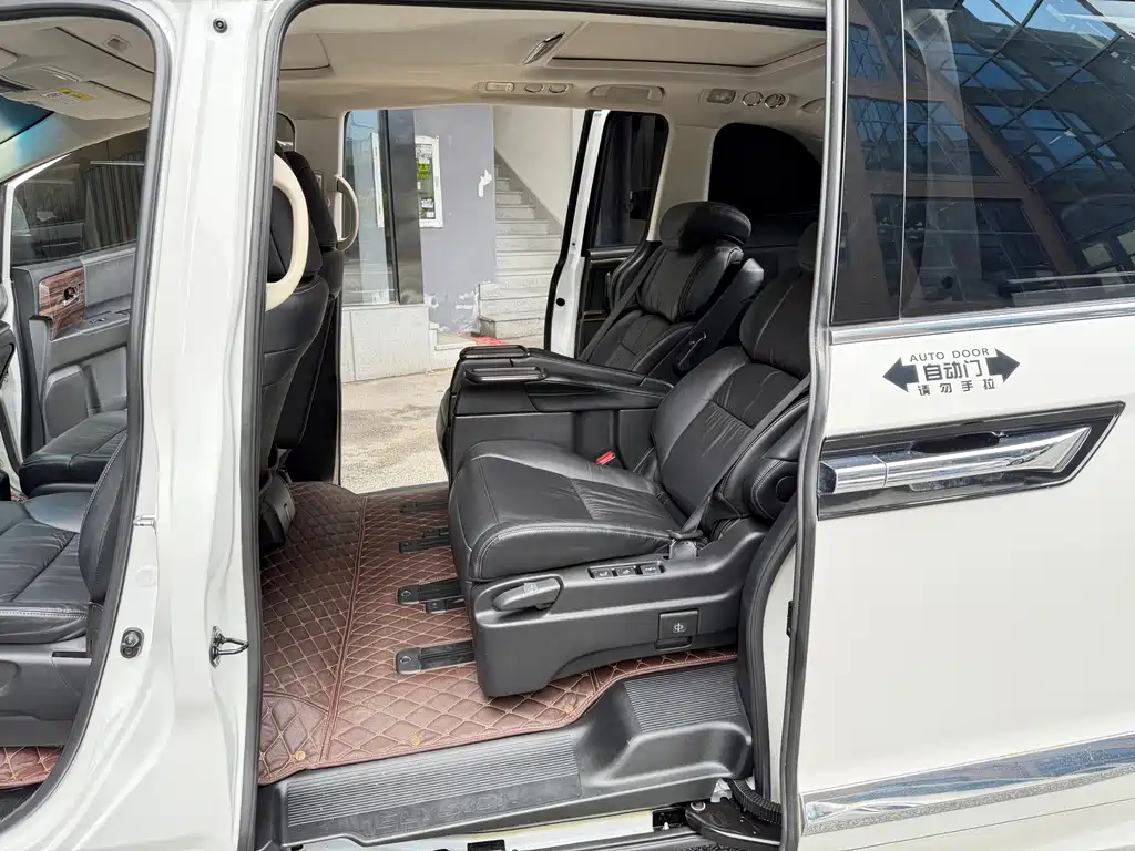 Honda Elysion — миниатюра 7
