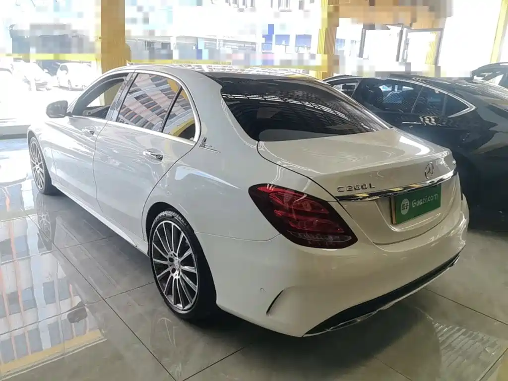Mercedes-Benz C-Class — миниатюра 5