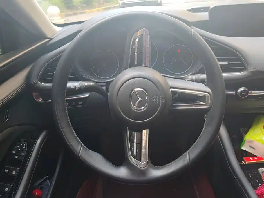 Mazda 3 Axela — миниатюра 15